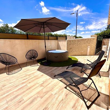 Maison De Charme Avec Jacuzzi Molleges Luaran gambar